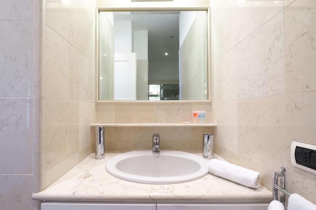 Ampio Bilocale City Life - Mirable Pm Milan Extérieur photo