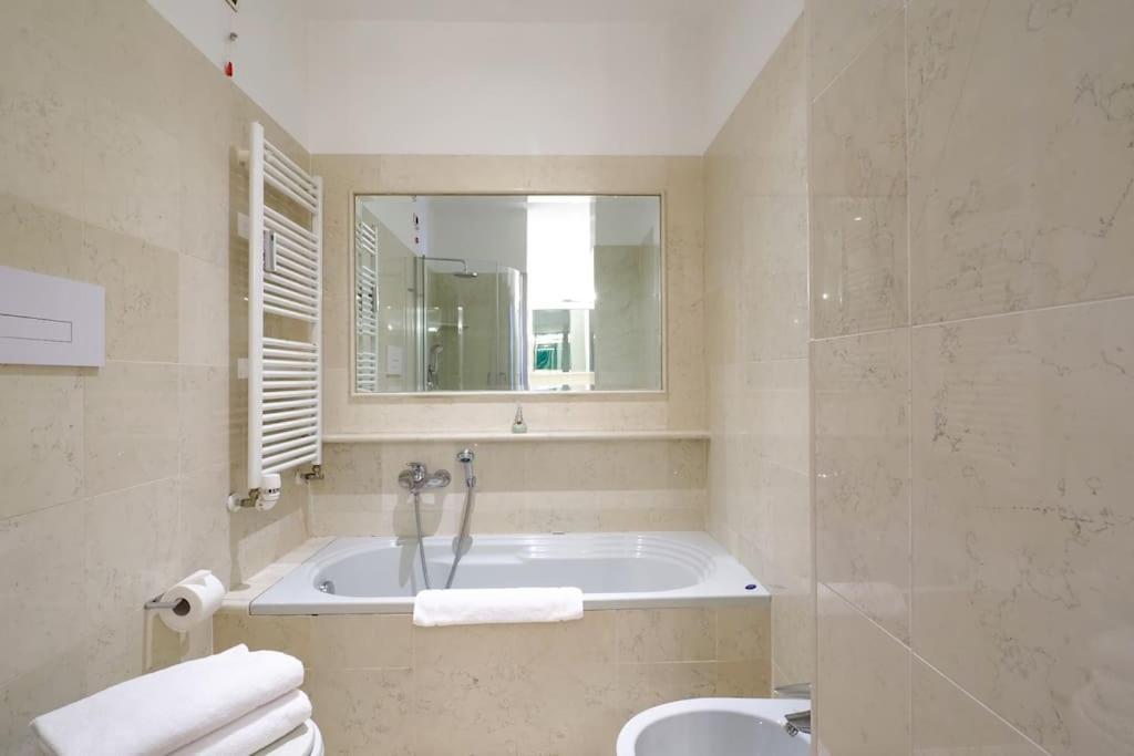 Ampio Bilocale City Life - Mirable Pm Milan Extérieur photo